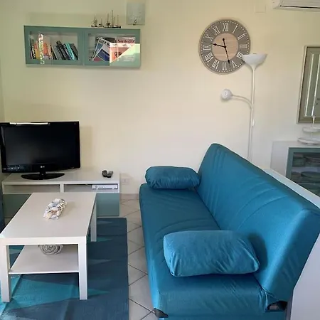 Laura By La Via Del Mare Viaggi E Vacanze Holiday home *