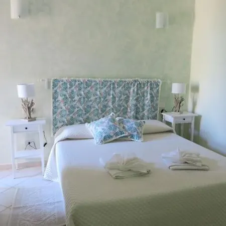 Holiday home Laura By La Via Del Mare Viaggi E Vacanze *
